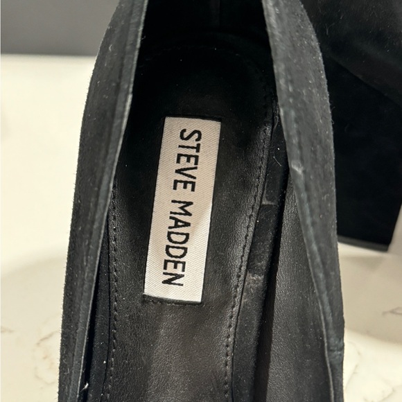 Block Heels - Picture 5 of 6